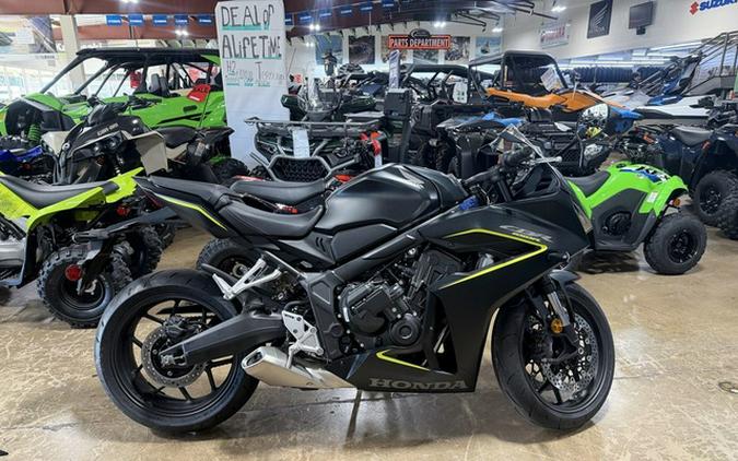 2026 Honda CBR650R E-Clutch