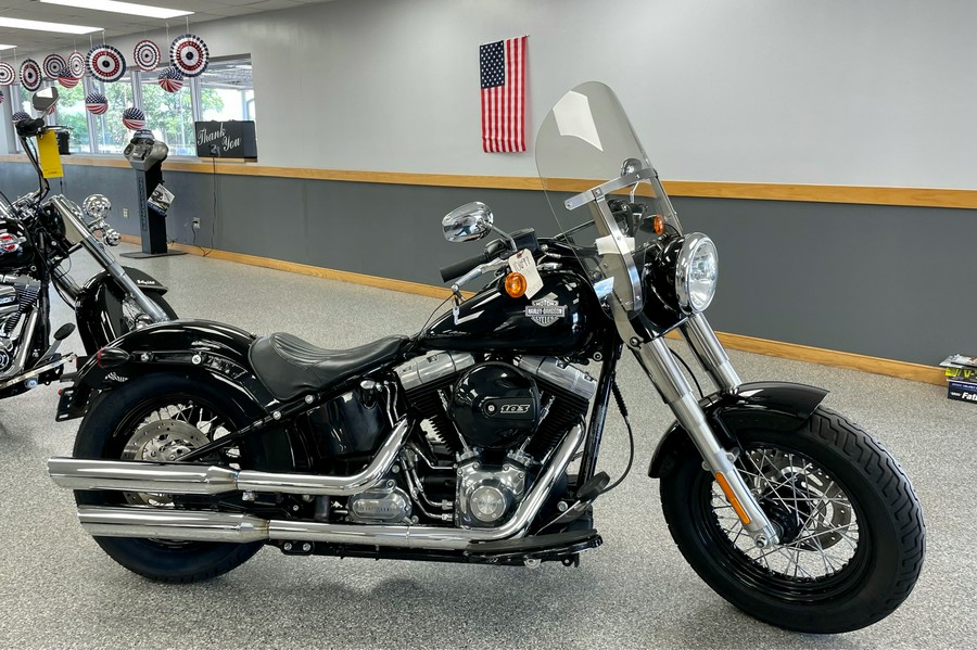 2017 Harley-Davidson Softail Slim®