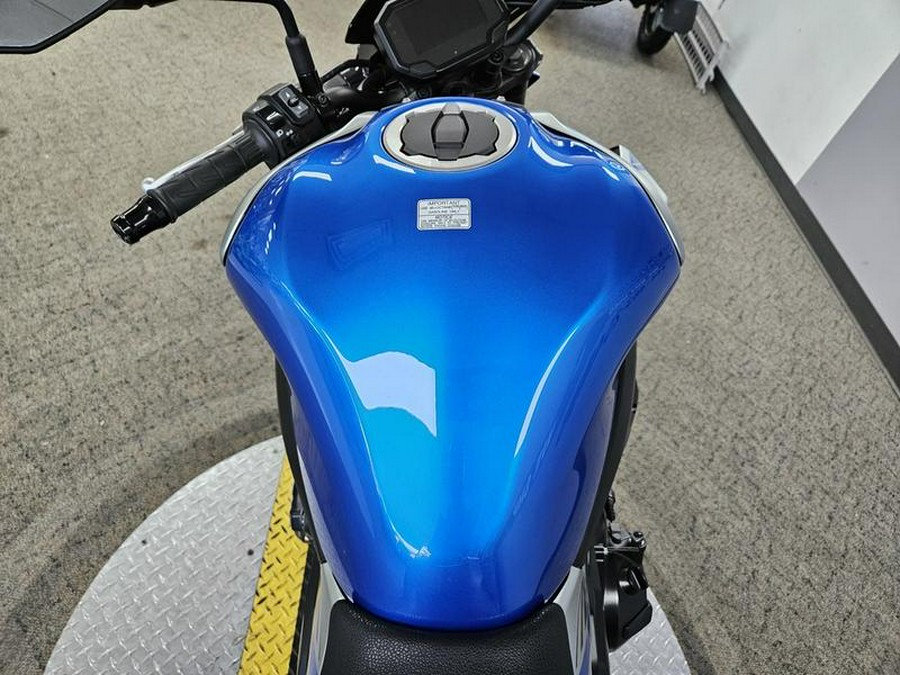 2020 Kawasaki Z900 ABS Candy Plasma Blue/Metallic Silver