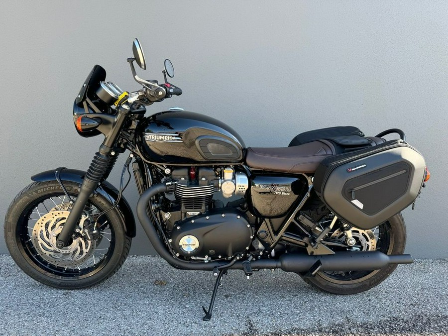 2023 Triumph Bonneville T120 Black Jet Black