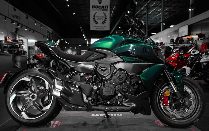 2024 Ducati Diavel V4 BENTLEY