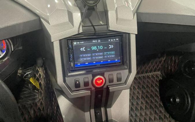 2016 Polaris® Slingshot SL Turbo Silver