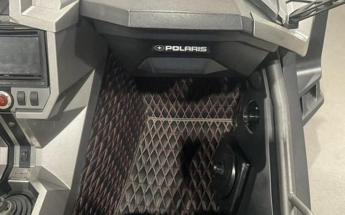 2016 Polaris® Slingshot SL Turbo Silver