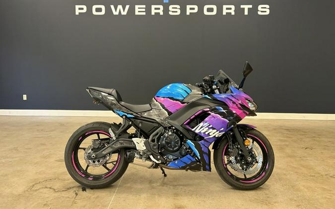 2023 Kawasaki Ninja 650 Metallic Matte Graphenesteel Gray/Ebony