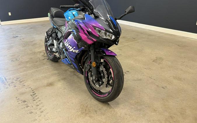 2023 Kawasaki Ninja 650 Metallic Matte Graphenesteel Gray/Ebony