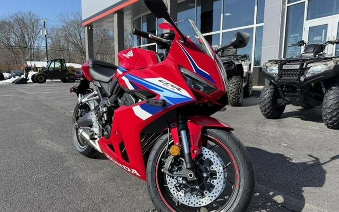2026 Honda® CBR650R E-Clutch