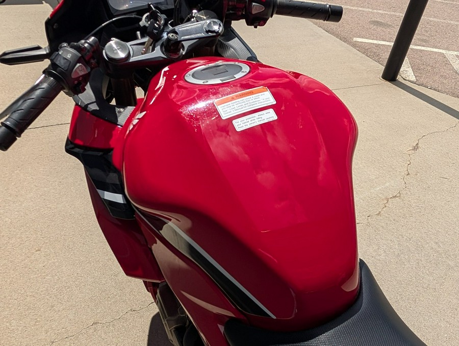 2022 Honda CBR500R ABS