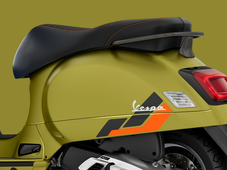 2027 Vespa GTS 310 SuperSport
