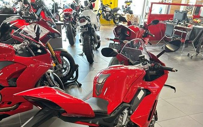 2024 Ducati Panigale V4 Red