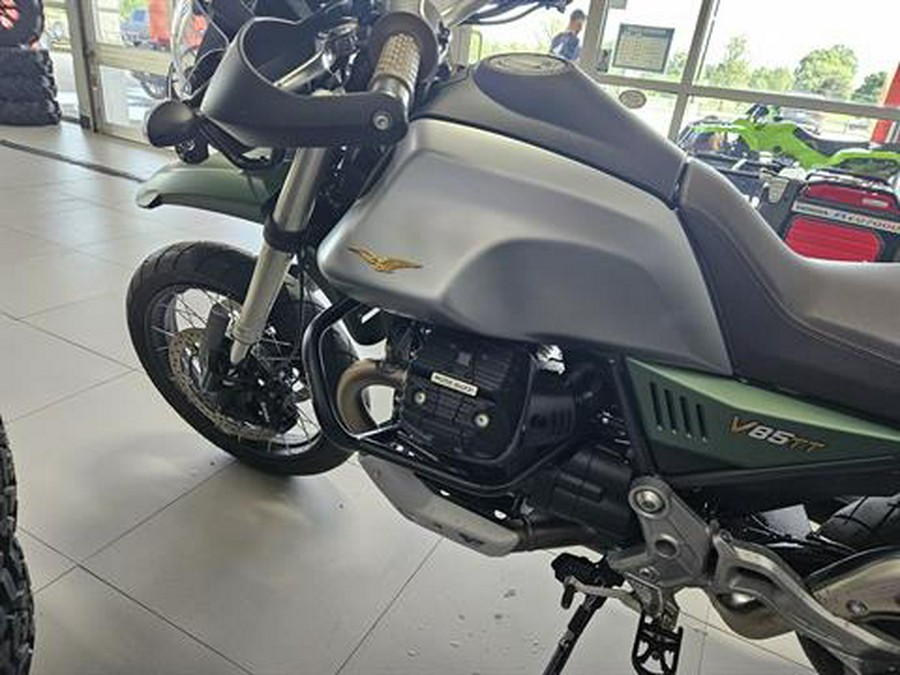 2021 Moto Guzzi V85 TT Centenario E5