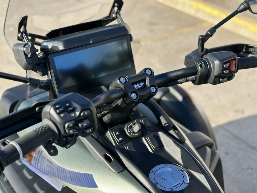 2025 Can-Am Canyon Redrock