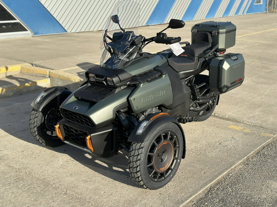 2025 Can-Am Canyon Redrock