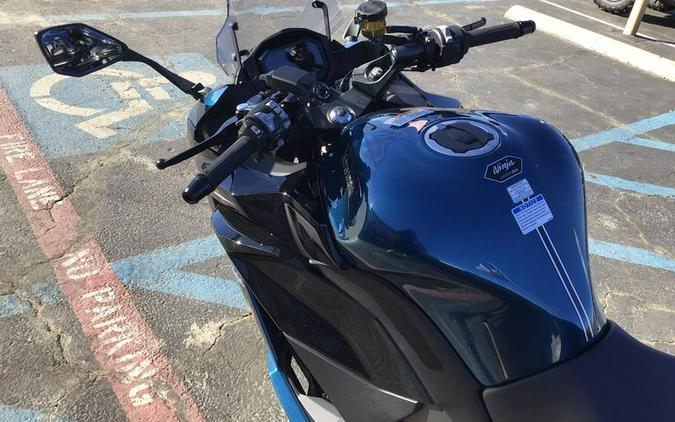 2026 Kawasaki Ninja® 1100SX SE ABS