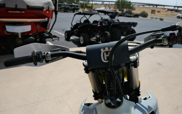 2024 HUSQVARNA TX 300 HERITAGE BT