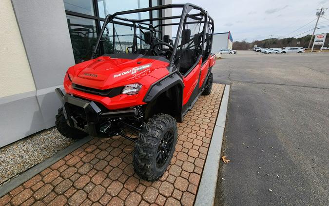 2023 Honda PIONEER 1000-6 DLX C