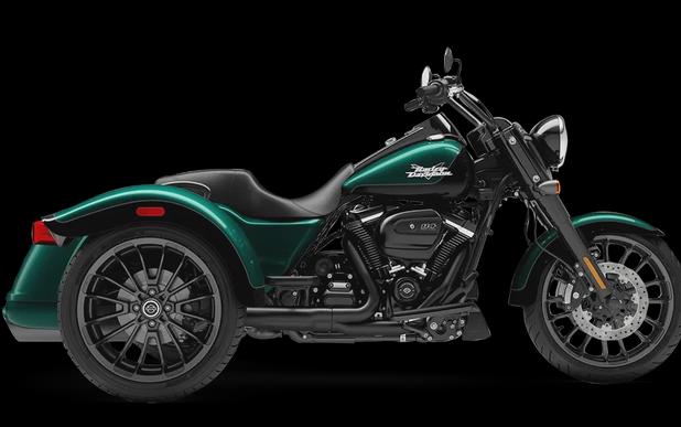 2024 Harley-Davidson Freewheeler Alpine Green / Vivid Black