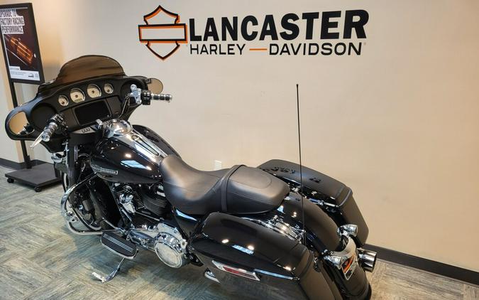 2021 Harley-Davidson® Street Glide® Vivid Black FLHX