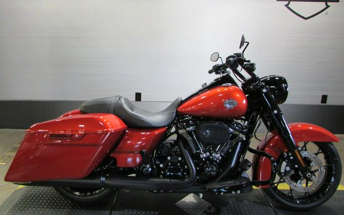 2025 Harley-Davidson® FLHRXS - Road King® Special