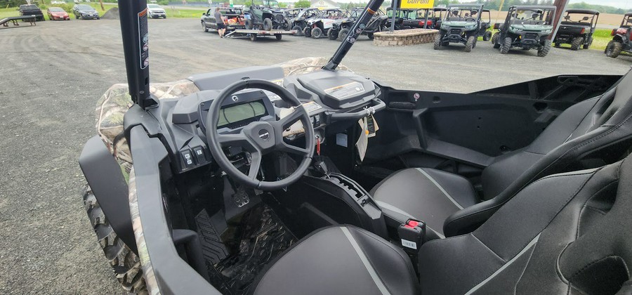 2024 Can-Am COMMANDER XT 1000R