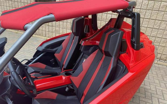 2016 Polaris Slingshot® Reverse Trike SL