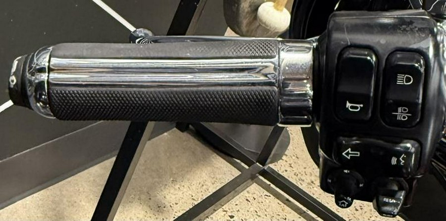 2017 Harley-Davidson® FLHTKSE - CVO™ Limited