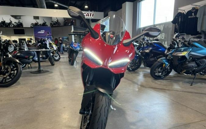 2026 Ducati Panigale V2
