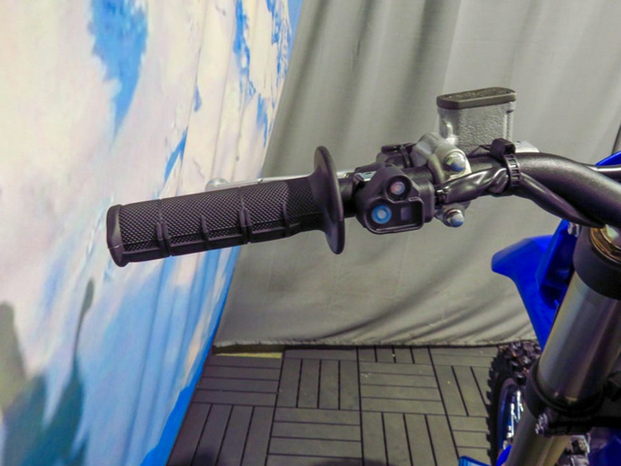 2027 Yamaha YZ450F