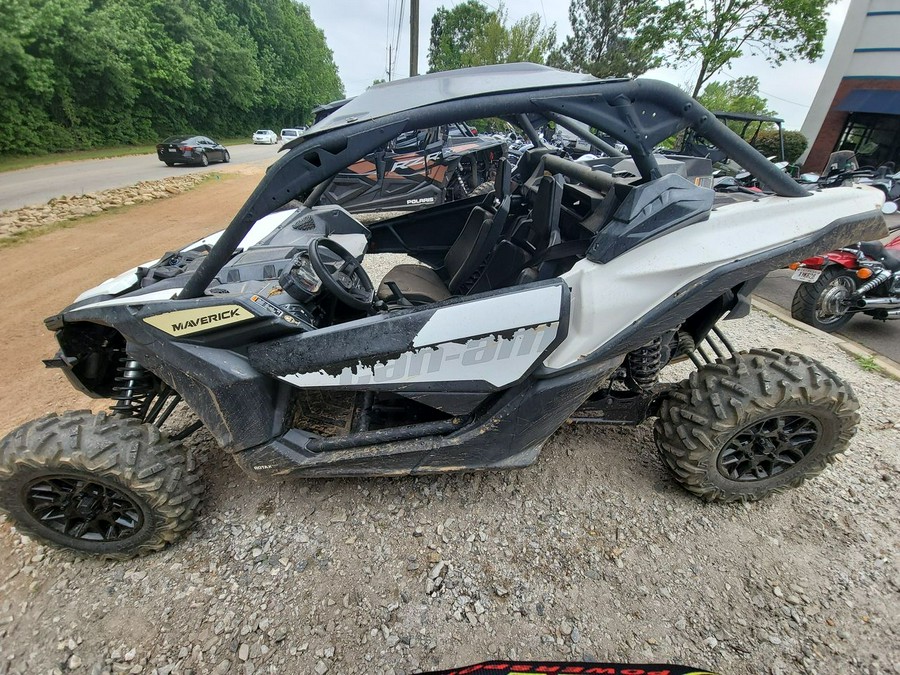 2019 Can-Am® Maverick™ X3 TURBO R