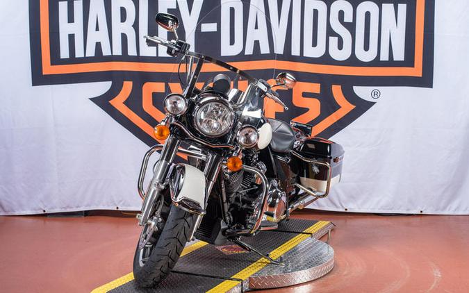 2018 Harley-Davidson® FLHP - Road King® Fire/Rescue