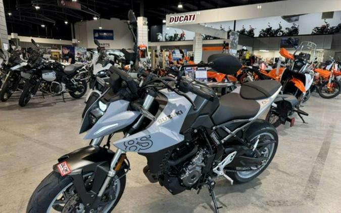 2024 Suzuki GSX 8S