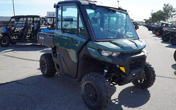 2024 Can-Am® Defender DPS CAB HD9