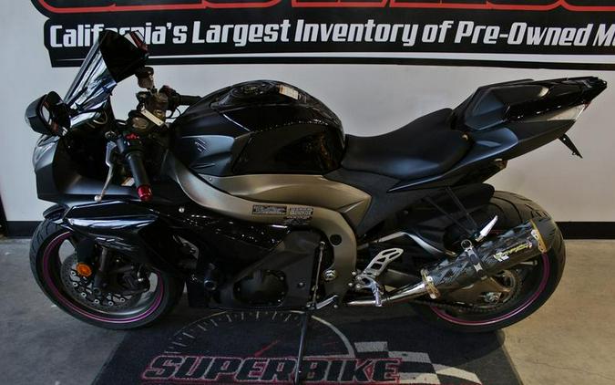 2011 Suzuki GSX™ R1000