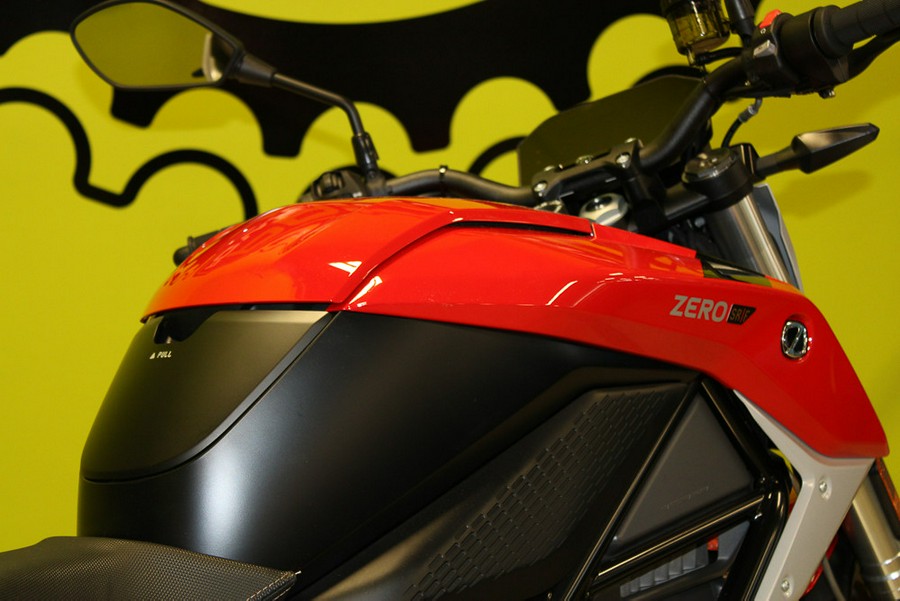 2024 Zero™ Motorcycles FST STREET SR/F NA ZF17.3