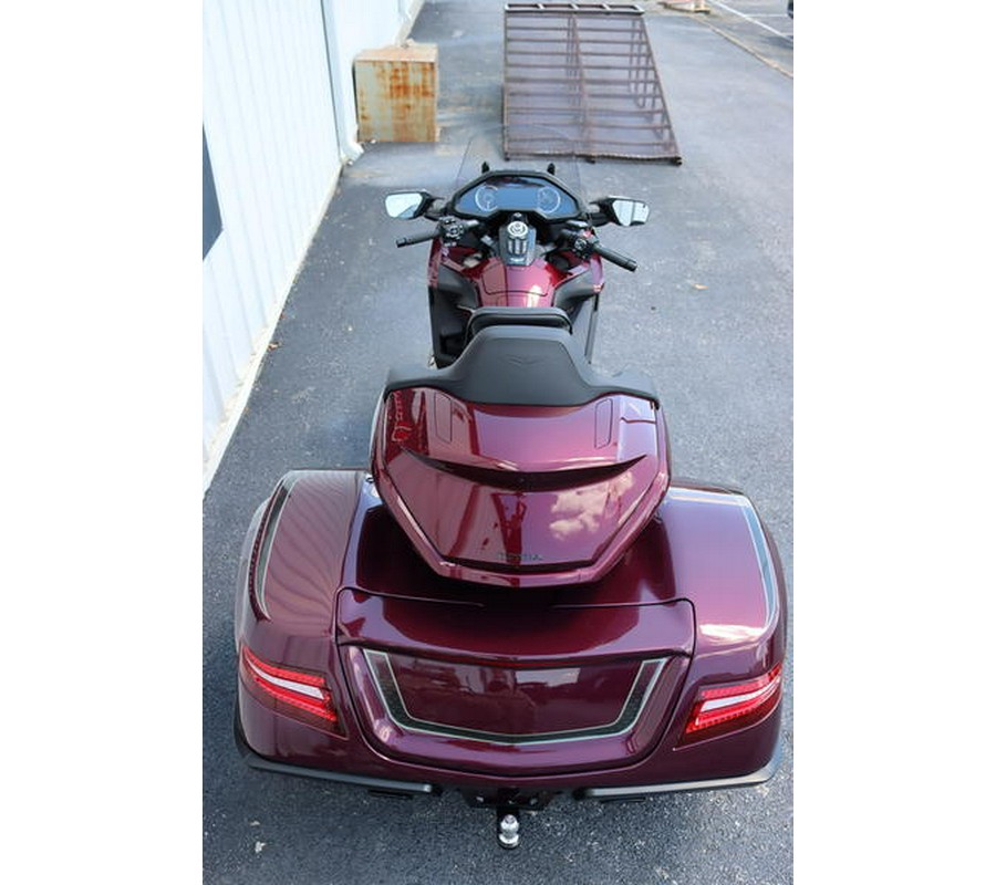2025 Honda® Gold Wing Tour 50th Anniv. CSC ENCORE TRIKE
