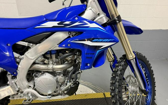 2026 Yamaha YZ250 Team Yamaha Blue