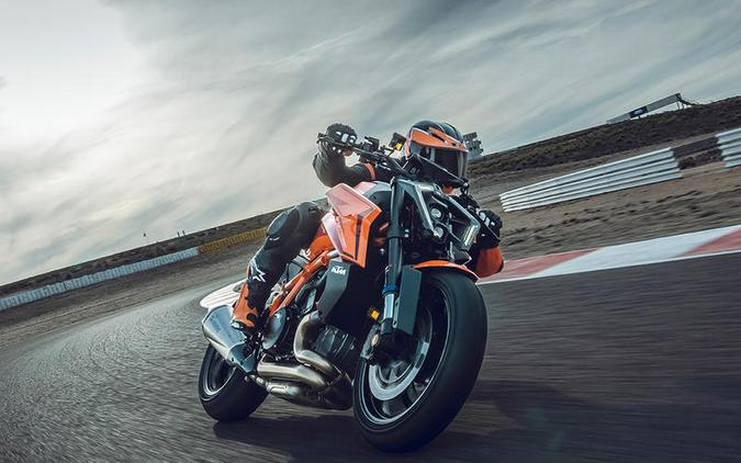 2026 KTM 1390 Super Duke R EVO