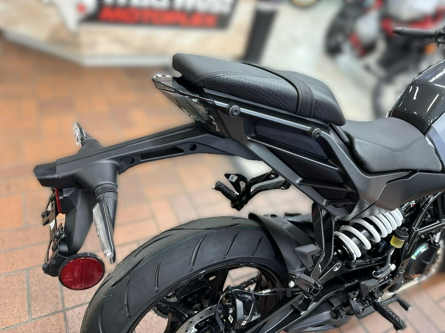 2026 KTM 250 DUKE
