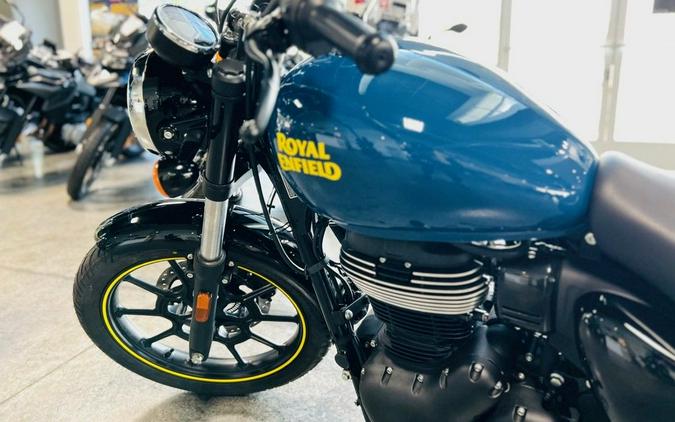 2023 Royal Enfield Meteor 350 Stellar Blue