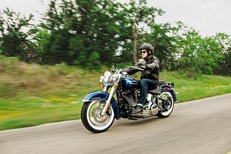 2016 Harley-Davidson Softail® Deluxe