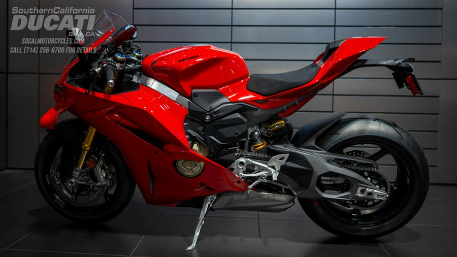 2025 Ducati Panigale V4 S Panigale V4 S