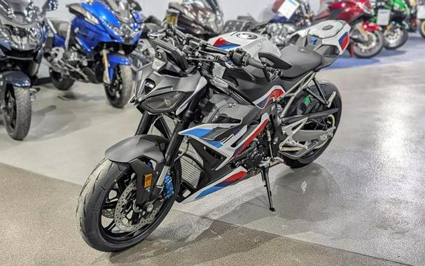 2026 BMW M 1000 R Light White/M Motorsport