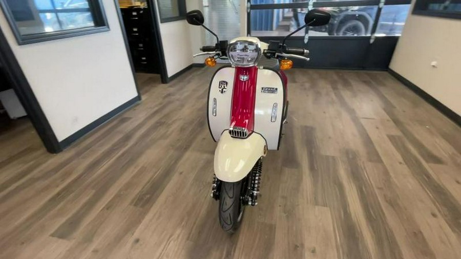 2023 Genuine Scooter Co Grand Tourer 150