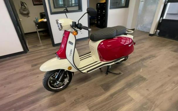 2023 Genuine Scooter Co Grand Tourer 150