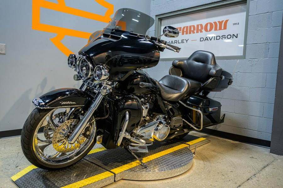 2018 Harley-Davidson Electra Glide Ultra Classic Grand American Touring FLHTCU