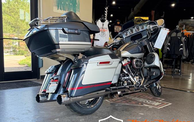 2019 Harley-Davidson CVO™ Street Glide®