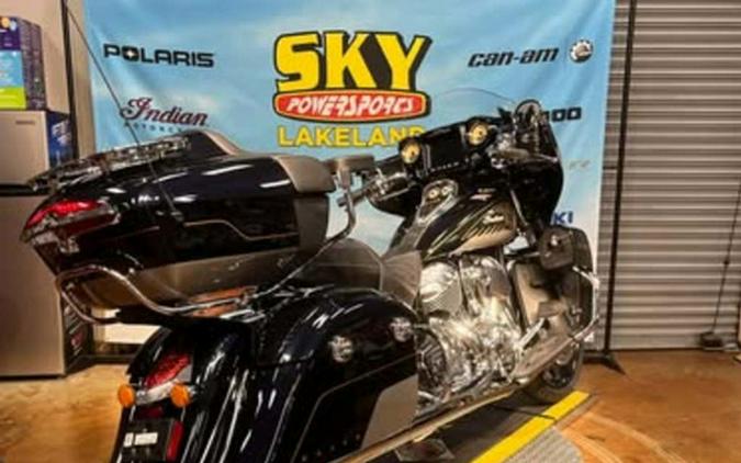 2025 Indian Roadmaster Elite Springfield Blue Candy