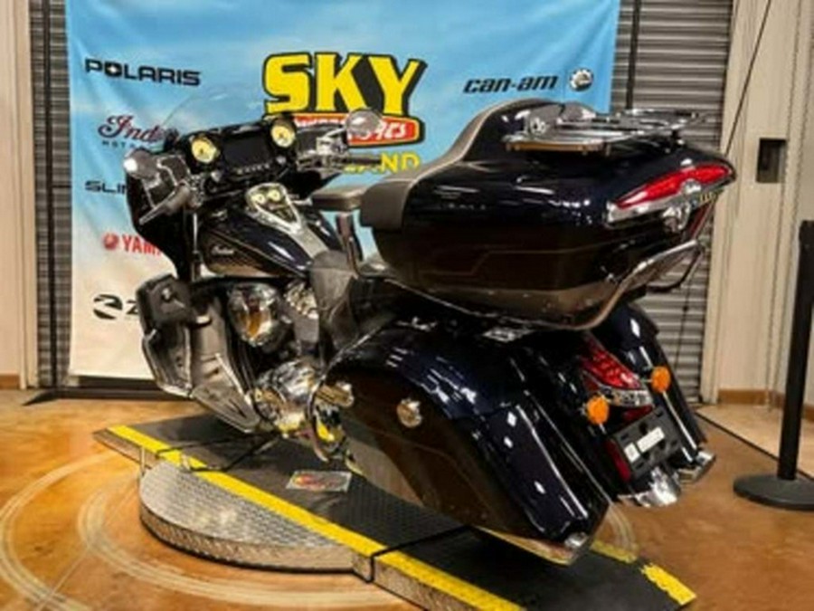 2025 Indian Roadmaster Elite Springfield Blue Candy