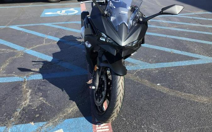 2026 Kawasaki Ninja® 500 Metallic Flat Spark Black