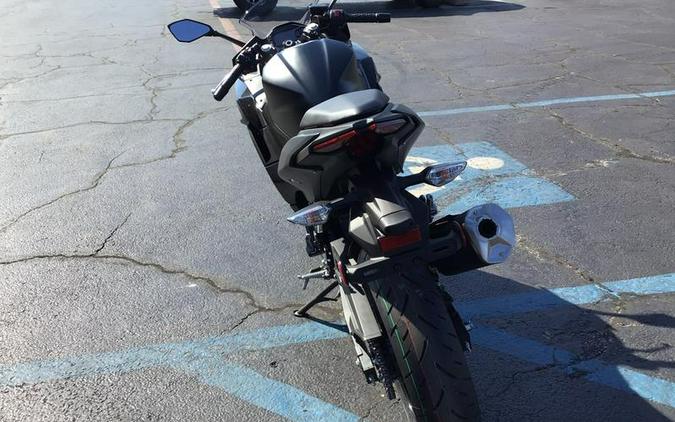 2026 Kawasaki Ninja® 500 Metallic Flat Spark Black