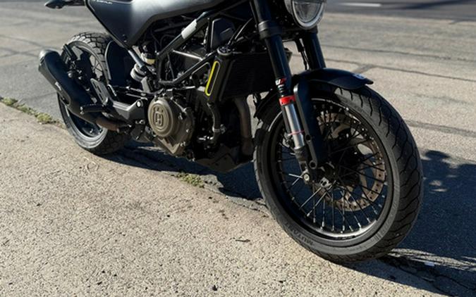 2023 Husqvarna Motorcycles SVARTPILEN 401